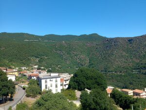 Casa indipendente in vendita in via Grazia Deledda_NU