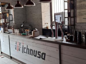 Locale in via Sardegna (angolo via Porcile)- Cagliari