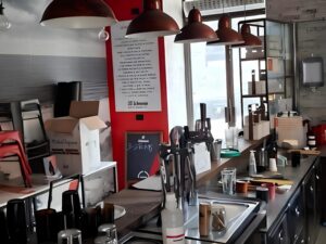 Locale in via Sardegna (angolo via Porcile)- Cagliari